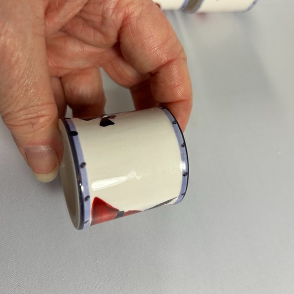 Canterbury Potteries Red Hat Napkin Rings Set of 4 Ceramic Purple - Picture 2 of 5